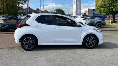 Toyota Yaris 1.5 Hybrid Design 5dr CVT Hybrid Hatchback